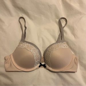 Victoria’s Secret Body by Victoria Push-Up Bra